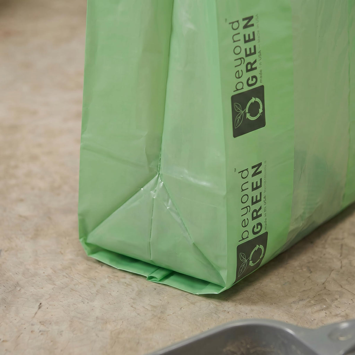 Cat Litter Bags with Handles, 300 Bags M47818