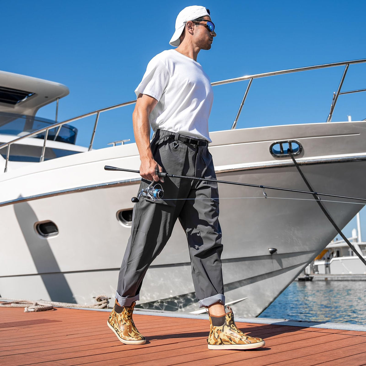 Waterproof Deck Boots D33792