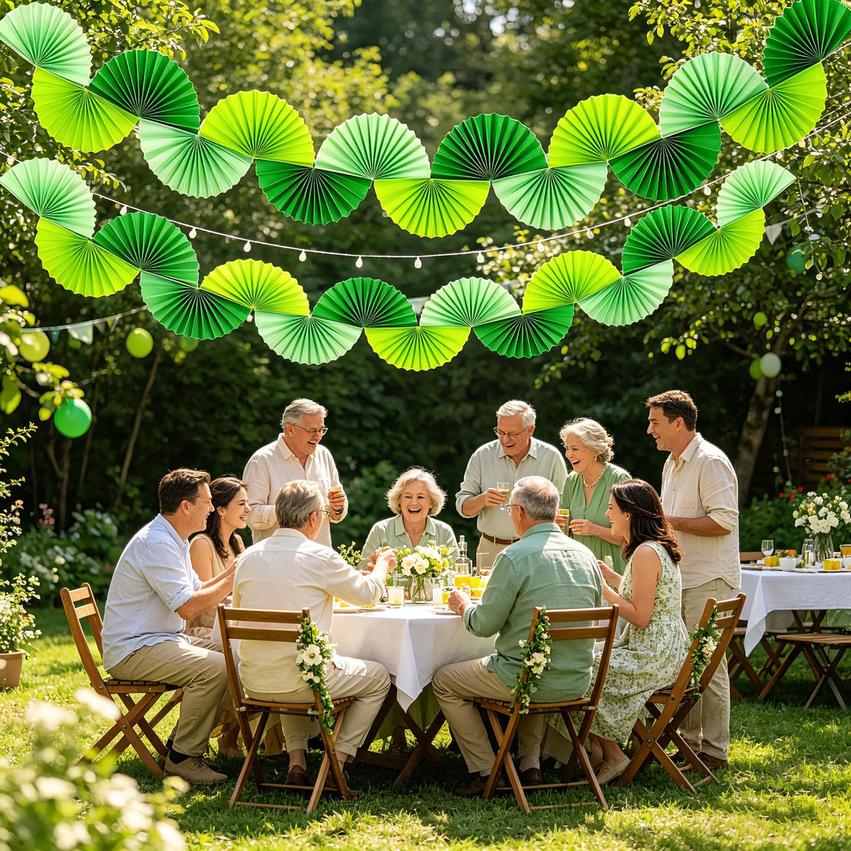 Green Paper Fan Garlands Y749