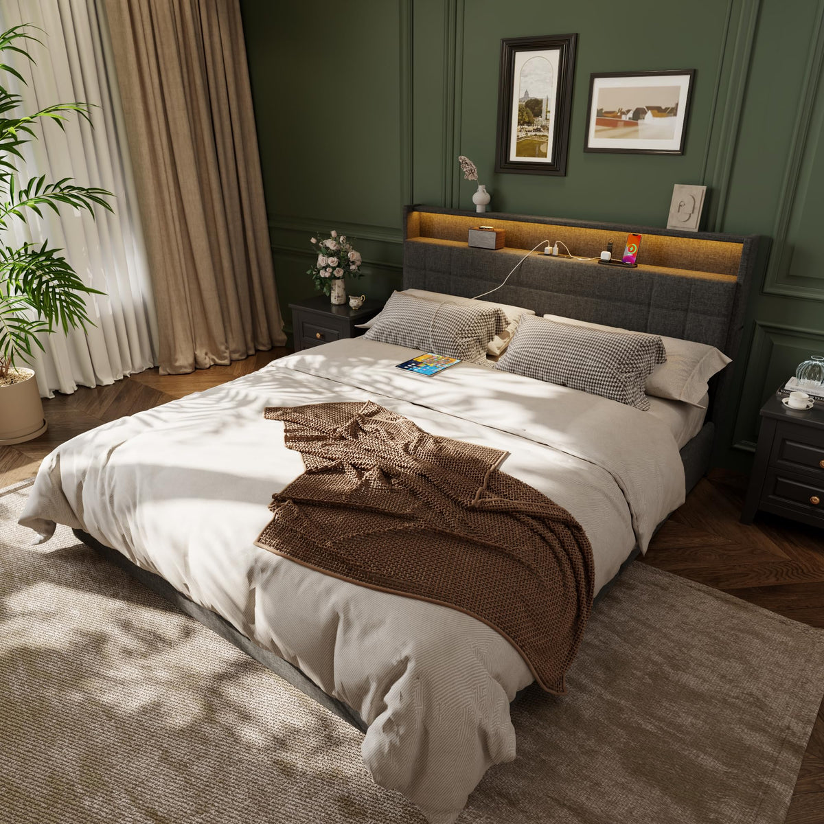 Queen Bed Frame with 4 Storage Drawers I85929