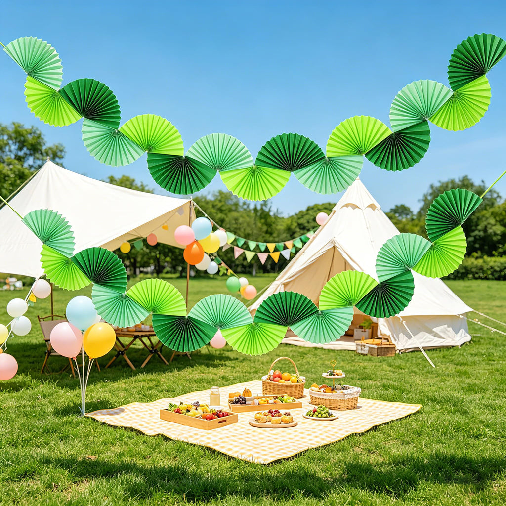 Green Paper Fan Garlands Y749