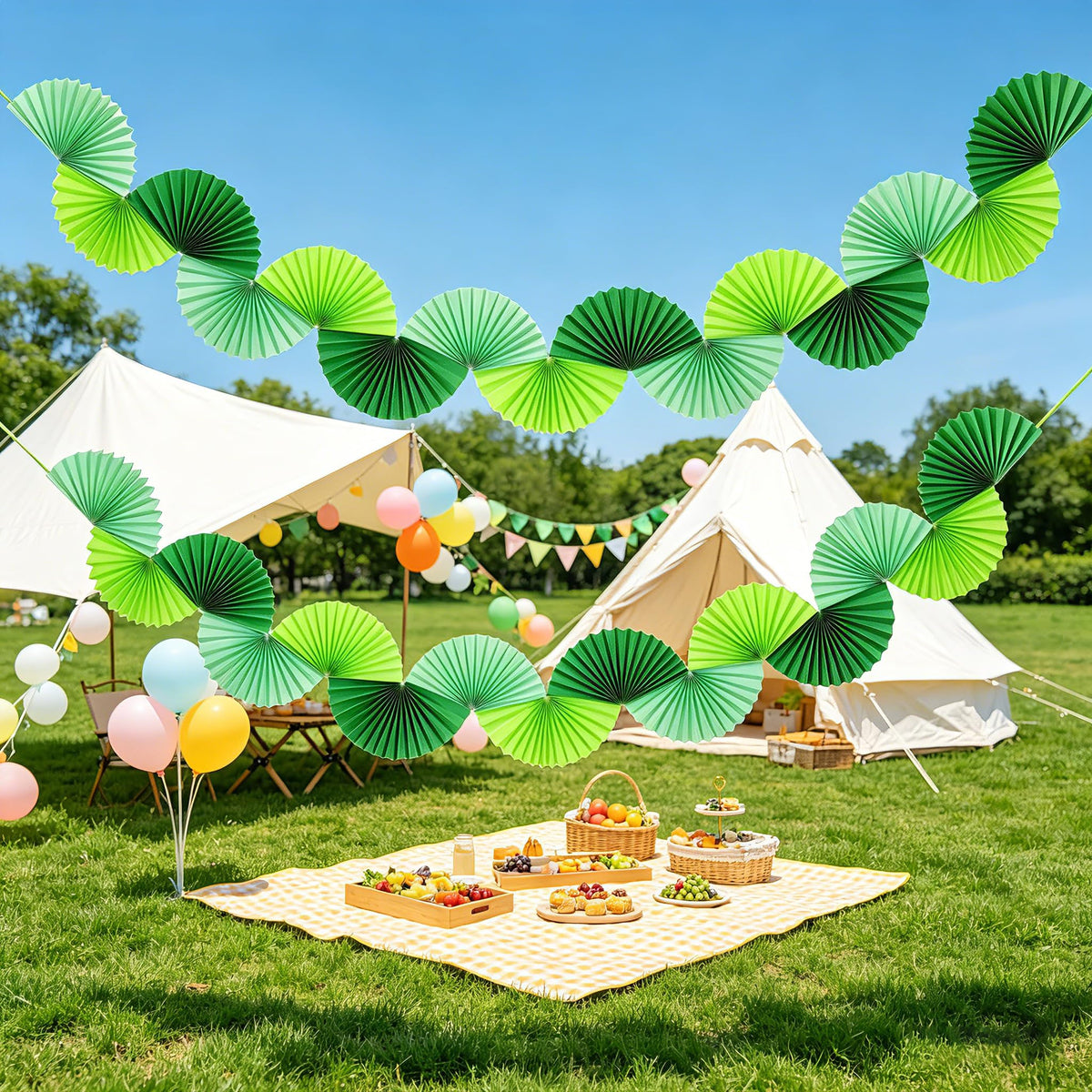Green Paper Fan Garlands Y749